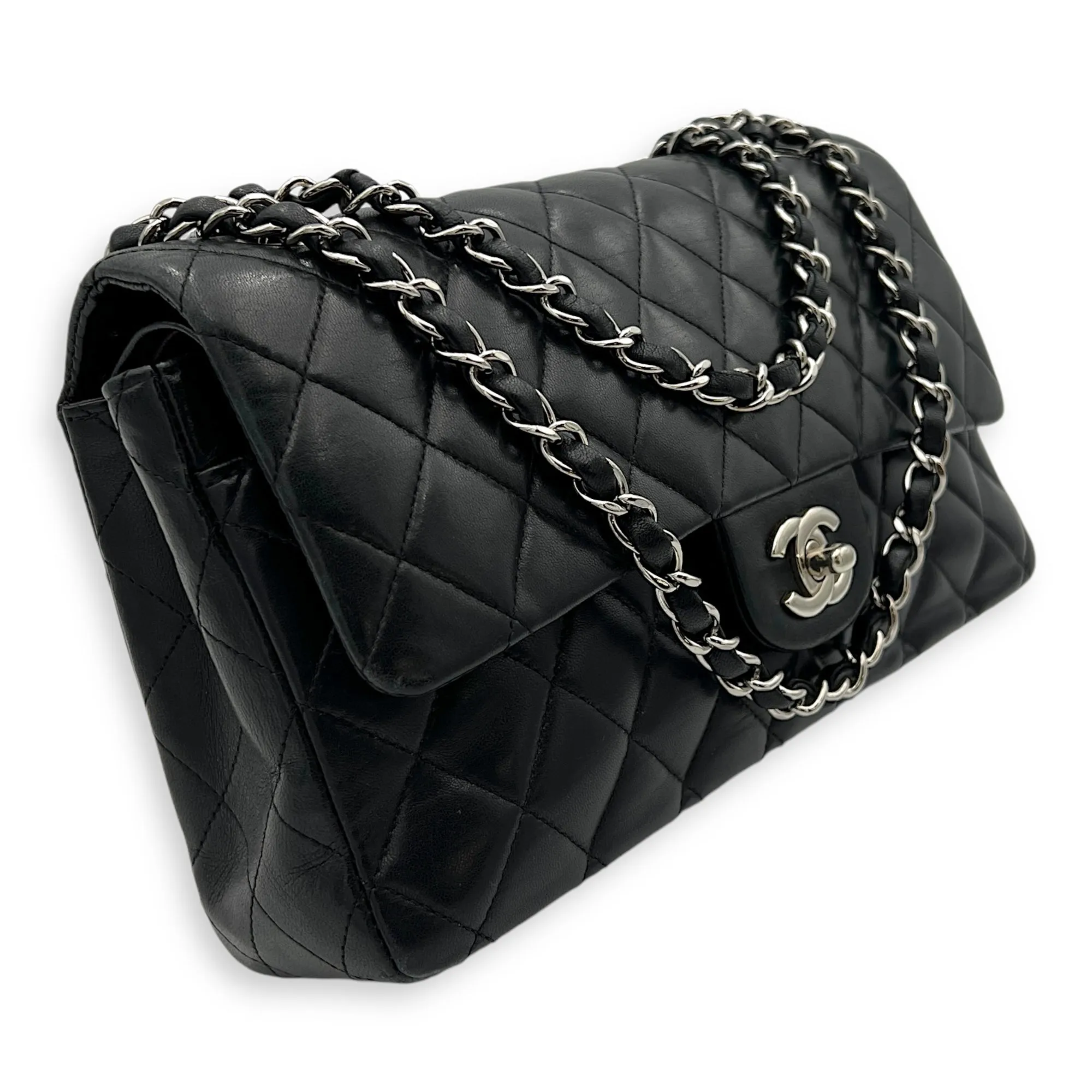 Classic Medium Black Crossbody Bag in Lambskin, Silver hardware
