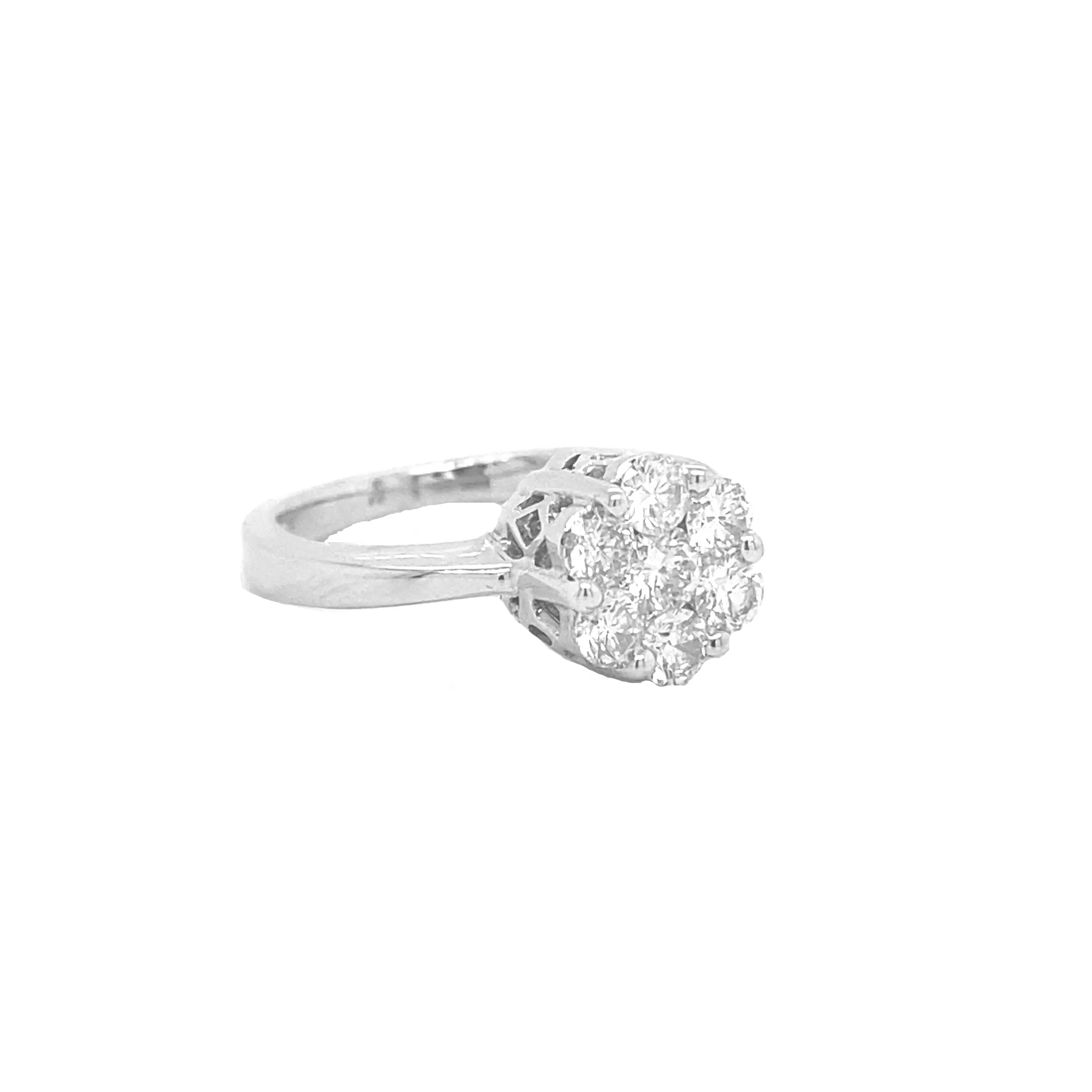 Diamond  Flower Ring White Gold R059