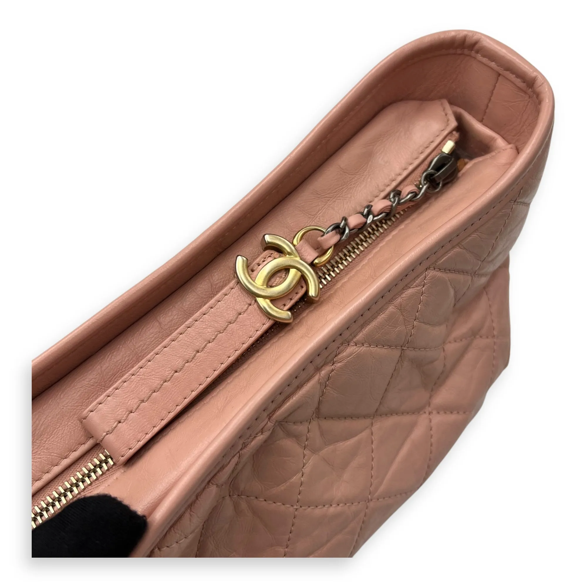 Gabrielle Crossbody Bag Medium Pink in Calfskin, Gold hardware