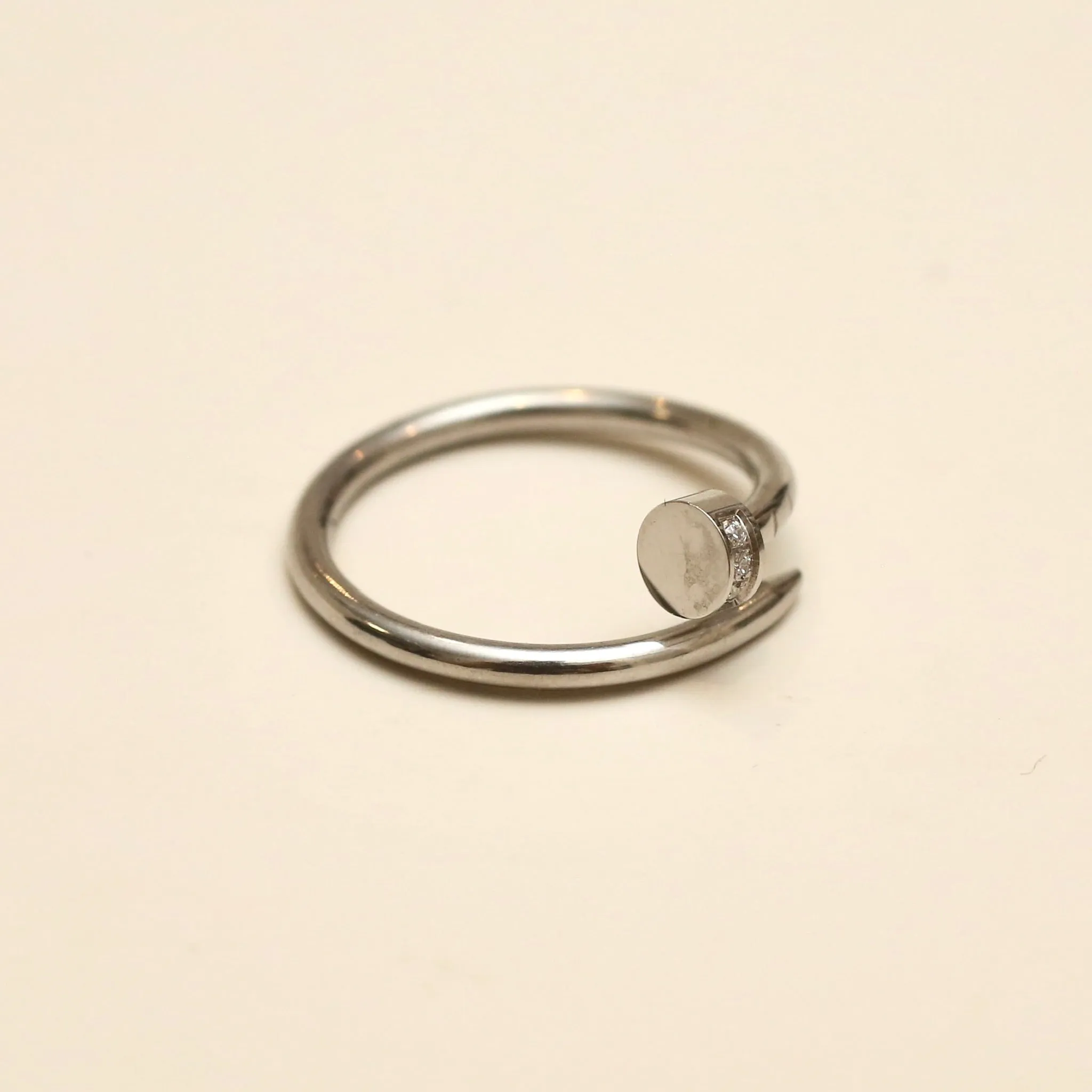 Nail Ring