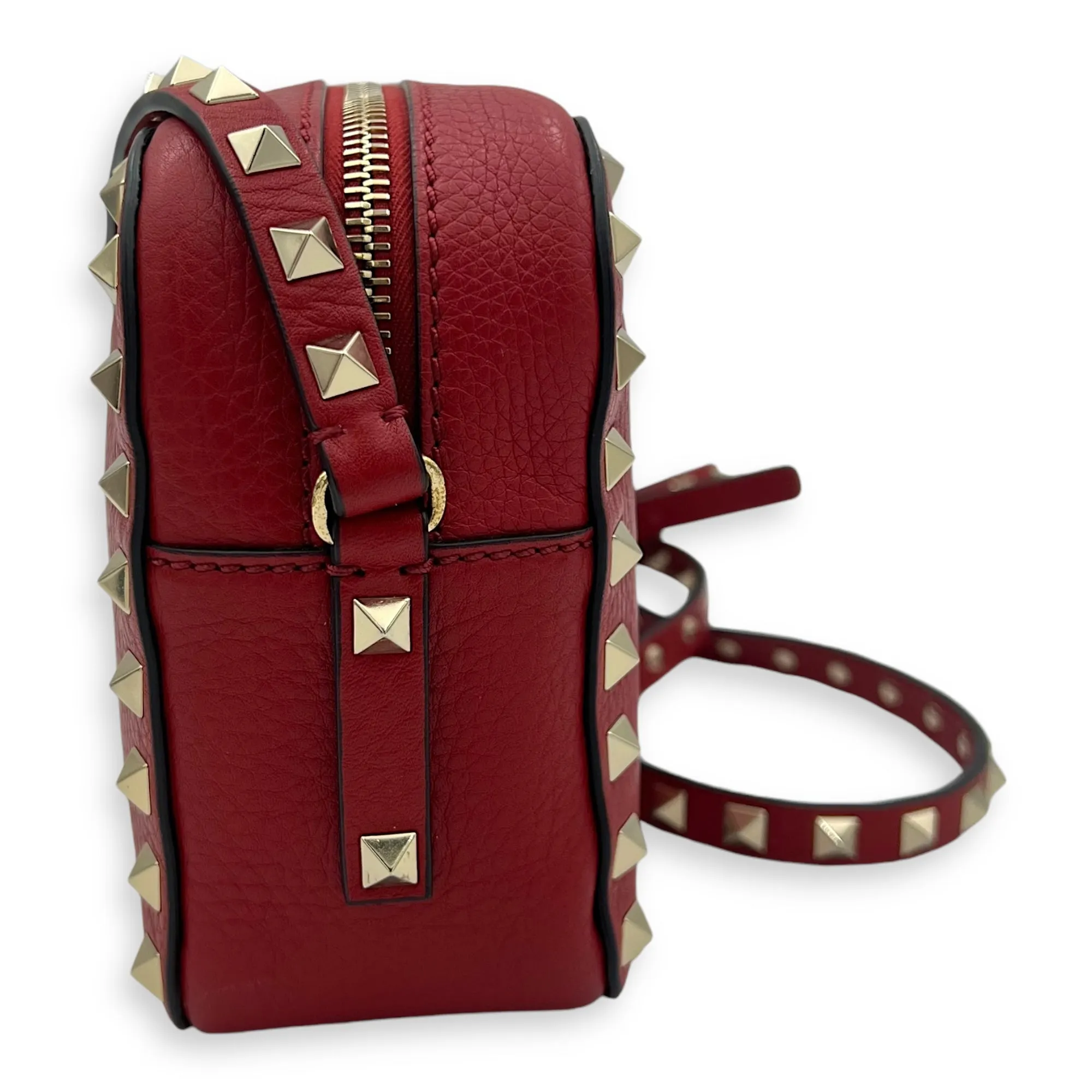 Rockstud Crossbody Bag Red in Calfskin, Silver hardware