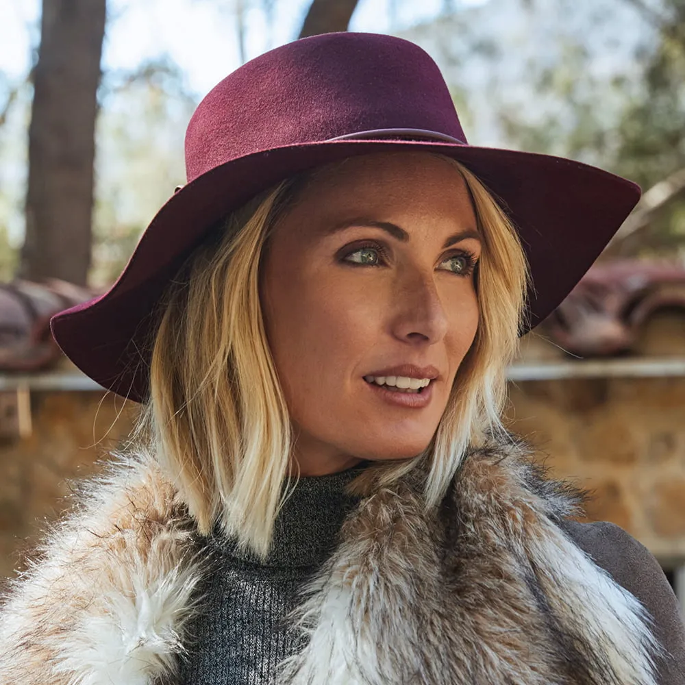 Scala Hats Adelle Crushable Wool Felt Boater Hat - Wine