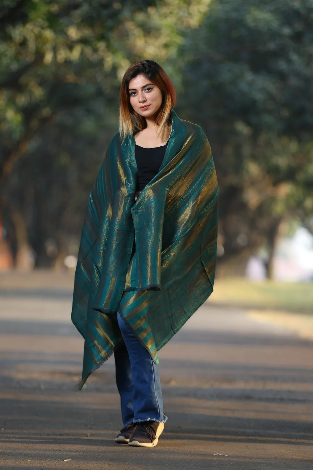 TURQUOISE BLUE/GREEN COLOUR ZARI KASHMIRI STOLE DEFINES ROYAL AND LUXURIOUS EXTREMELY COMFORTABLE FOR ALL EVENTS