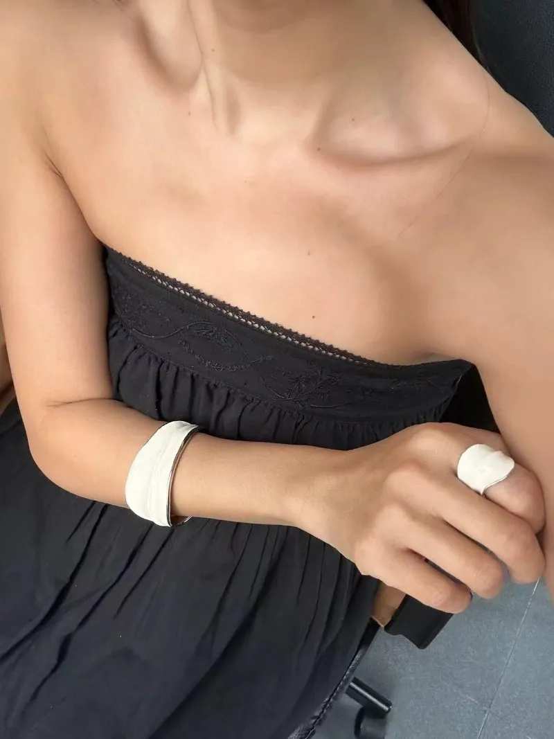 White Enamel Scroll Leaf Wide Open Ring